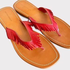 Frye sandals flip flops thongs in bright red fringe leather, size 8.5